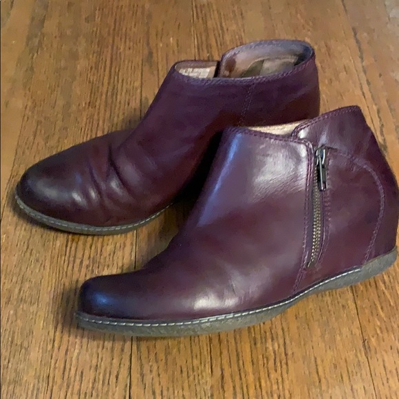 Dansko | Shoes | Dansko Leyla Wine Size 